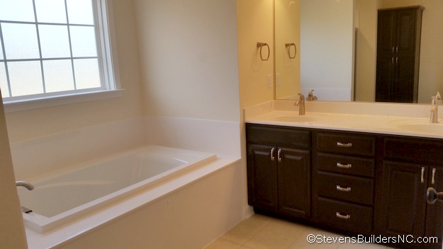 CROUCH HOUSE 07 CROUCH HOUSE 07